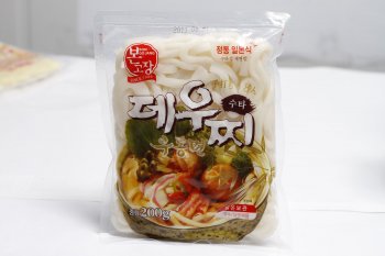 Deuchi Noodle