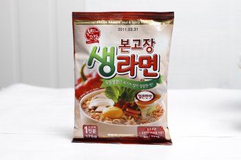 Fresh Ramen (Hot & Spicy Flavor)
